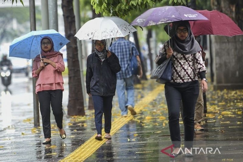 BMKG Prakirakan Akan Turun Hujan Deras di 11 Kota Besar Indonesia 