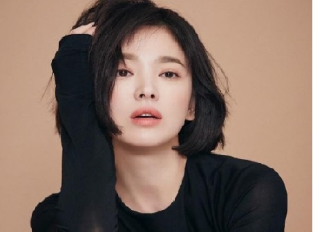 Ilustrasi Cara Edit Foto Mirip Orang Korea/Foto Song Hye Kyo/ Instagram @kyo1122