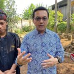Wakil Bupati Bandung, Sahrul Gunawan mengunjungi Situs Candi Bojongmenje di Kecamatan Rancaekek, Kabupaten Bandung, Jawa Barat. Agi/Jabar Ekspres.