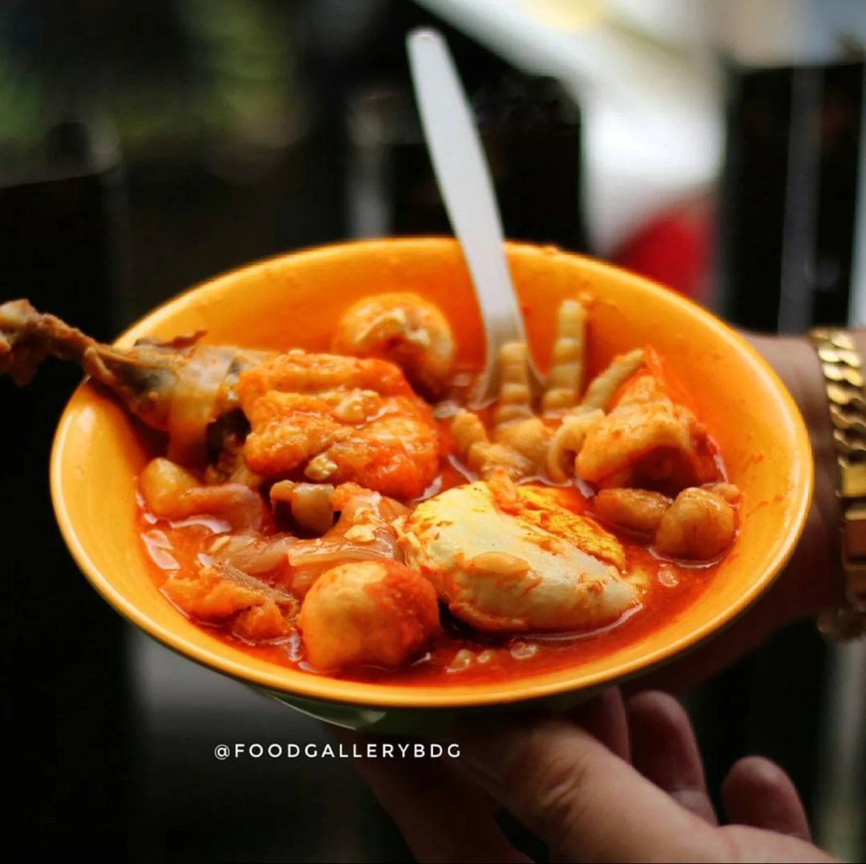 4 Kuliner Seblak Bandung Enak, Siapa Udah Coba? (@foodgallerybdg)