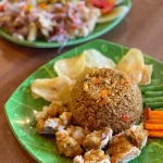 Rekomendasi Nasi Goreng Enak, Jadikan Kuliner Bandung Kamu!(@nasigorengbistik_sawahkurung)