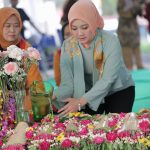 Atalia Ridwan Kamil Ziarah Makam Ibu Norbaiti di Samarinda