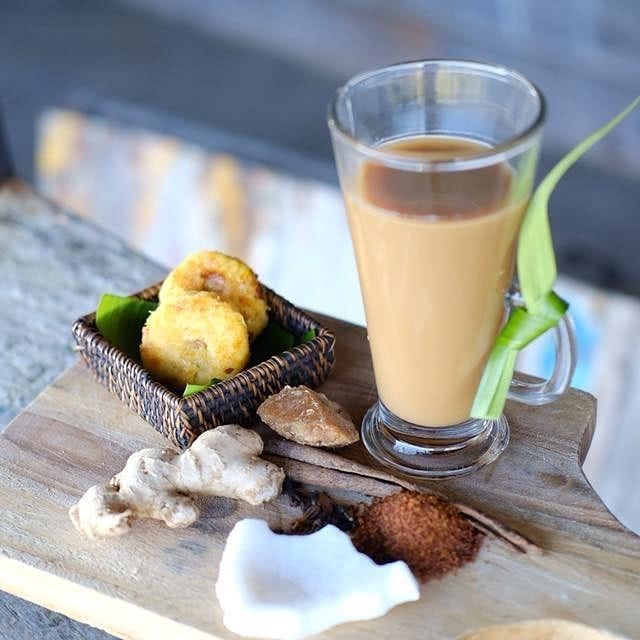 Mantap Banget! Inilah 5 Rekomendasi Minuman Jadul Bandung!