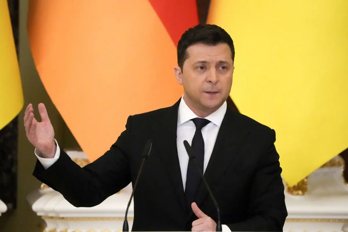 Zelenskyy Teken RUU Larang Impor dan Distibusi Buku ke Rusia dan Belarus