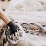 4 Cara Mencuci Mobil yang Benar Untuk Pastikan Kebersihannya!