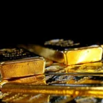 Gold Prices Slip on Stronger US Dollar Pressure