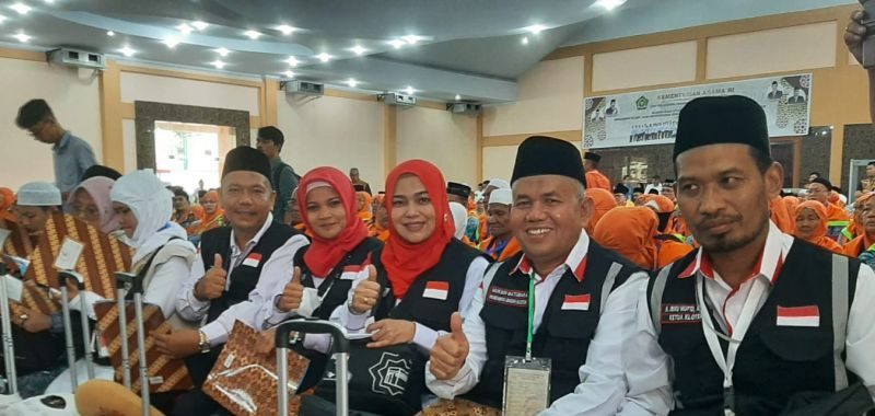 355 Hajj Pilgrim Candidates from Medan's Flight Group 15 Departed to Madinah