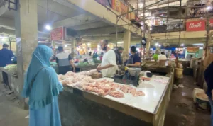Usai Aksi Mogok Berjualan, Padagang Daging Ayam Kembali ke Kios