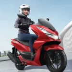 Honda PCX 175, Skutik Elegan dengan Performa Handal di Jalanan