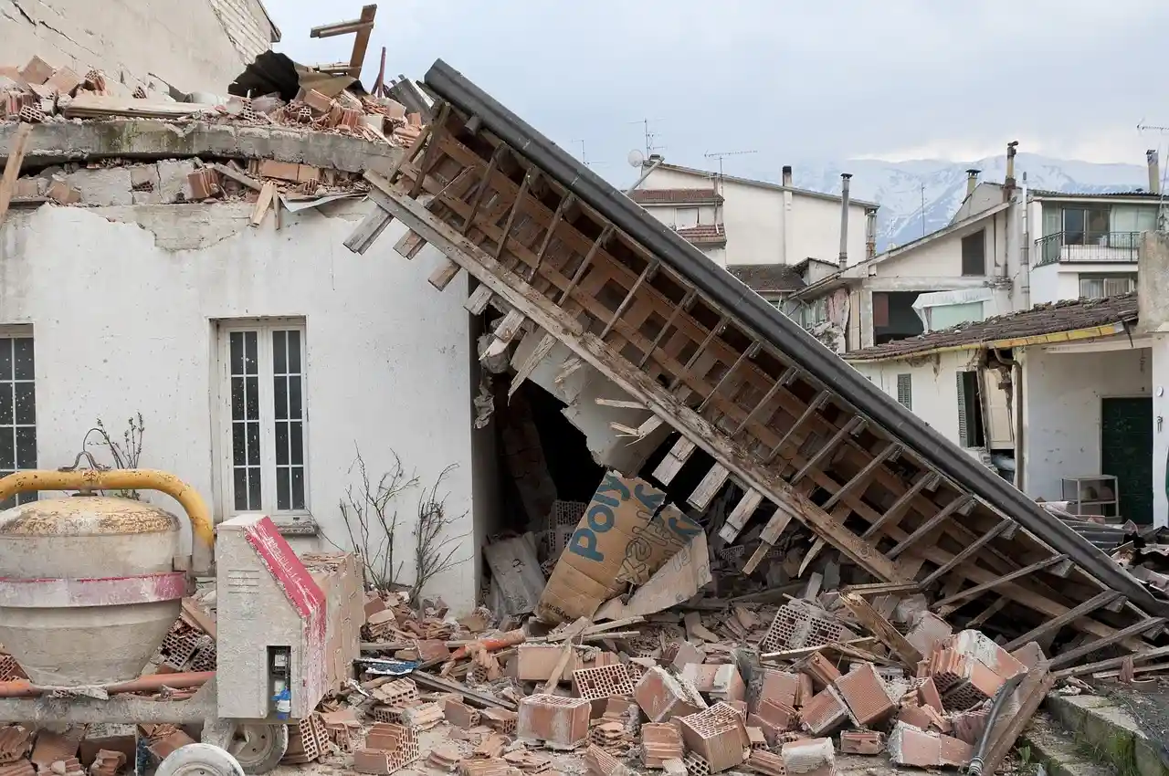 Rumah Warga di Kebumen dan Gunung Kidul Mengalami Kerusakan Setelah Gempa Magnitudo 6,4 di Bantul