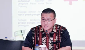 DPRD Minta Pj Usut Tuntas Kasus PJLP Bersihkan Selokan Perumahan di Bekasi!