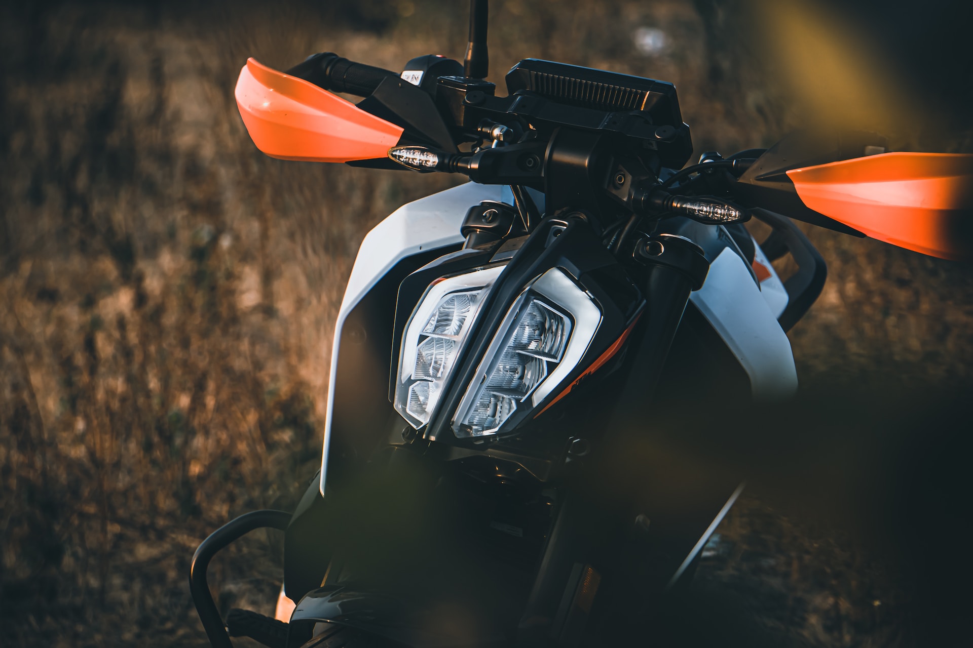 KTM MOTOBIKE. (Ilust/Unsplash).