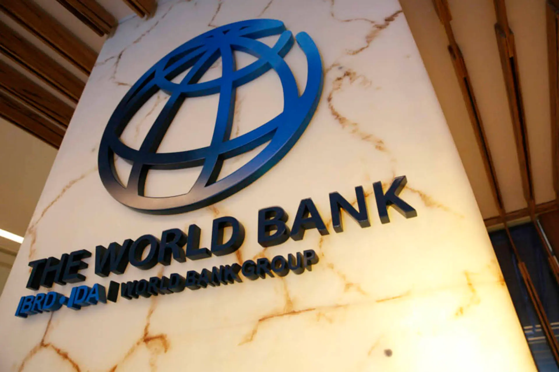 Bank Dunia Berencana Tambah Jumlah Bantuan ke Ukraina