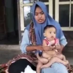 Tangnkapan layar Youtube tentang kondisi terkini bayi berkaki enam di lombok. (youtube)