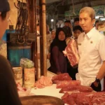 Antisipasi Peredaran Cacing Hati, Wawalkot Bogor Sidak Pedagang Daging Sapi di Pasar