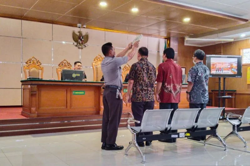 Fakta fee proyek Dishub Kota Bandung terbongkar di sidang lanjutan dugaan korupsi Yana Mulyana Rabu, 12 Juli 2023. ANTARA/Bagus Ahmad Rizaldi.