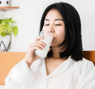 Manfaat Minum Susu Luar Bagi Kesehatan