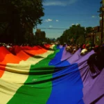 Masyarakat Georgia Membubarkan Festival LGBT dan Membakar Bendera serta Atribut