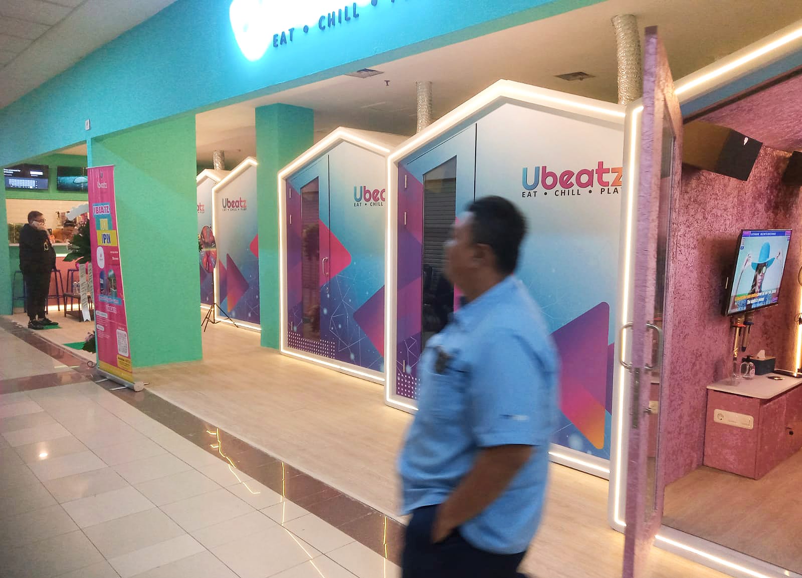 Suasana Kabin Ubeatz di Mall BTM, Kota Bogor. (Yudha Prananda / Jabar Ekspres)