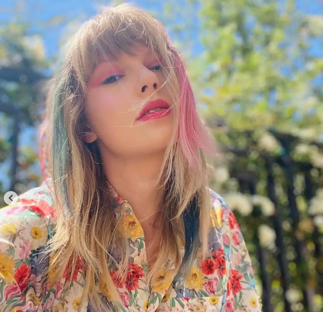 Lirik dan Makna Lagu Cruel Summer – Taylor Swift