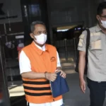 KPK kembali memperpanjang masa penahanan Wali Kota Bandung nonaktif Yana Mulyana selama 30 hari terkait dugaan suap. ANTARA/M Risyal Hidayat.