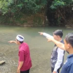 Kepala Disdik Kabupaten Sukabumi Jujun Junaedi membantah siswa SMPN 1 Ciambar tewas tenggelam di sungai saat kegiatan MPLS. Antara/Aditya Rohman.