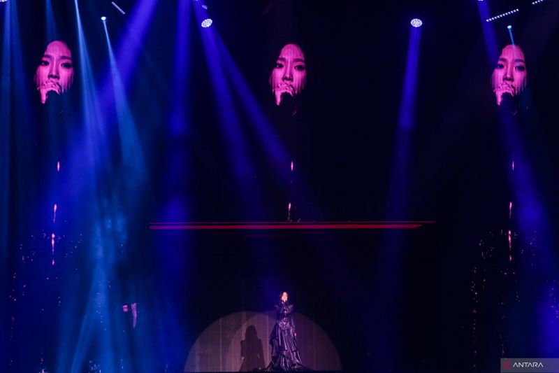 Konser Taeyeon di Jakarta buat Fans Senang, Sebab Saat Nyanyikan Lagu Fine, Penggemar Sontak Terenyuh