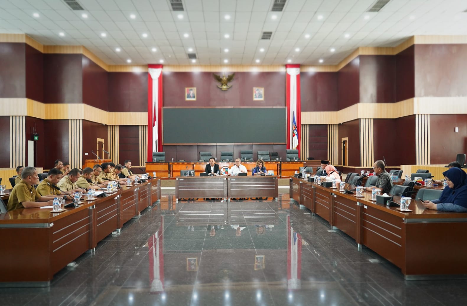 Pembentukan verifikasi faktual untuk Penerimaan Peserta Didik Baru (PPDB) SMP di Kota Bogor mendapar sorotan tajam dari DPRD.
