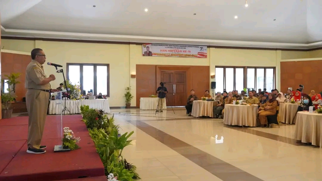 Peringati Hari Koperasi Ke- 76, DKUKM Sukabumi Gelar Seminar Hingga Luncurkan Aplikasi