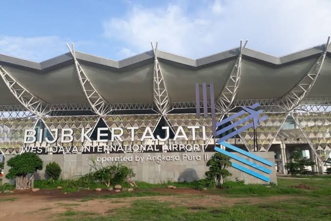 Presiden Jokowi berharap Bandara Kertajati dioperasikan secara penuh pada Oktober 2023 seiring diresmikannya Tol Cisumdawu. (Istimewa)