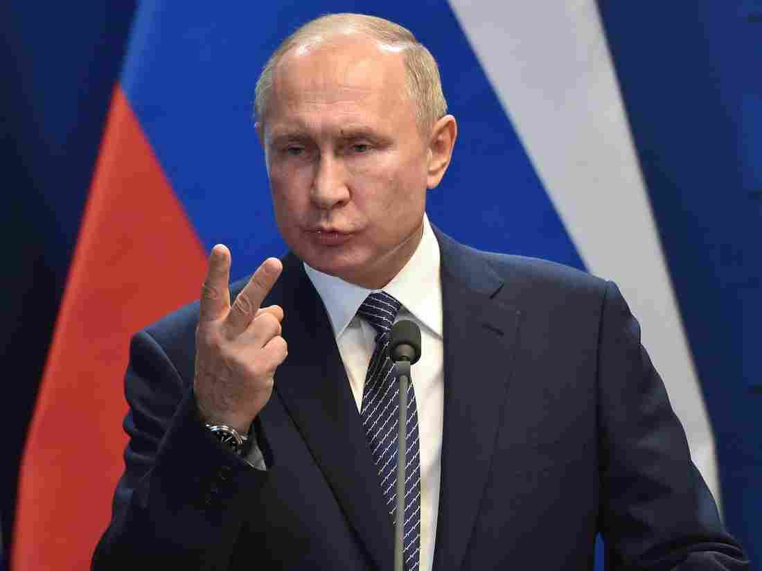 Putin Ancam Bom Klaster Jika Ukraina Menyerang Lebih Dulu