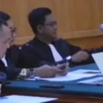 Sidang kasus suap wali Kota Bandung non aktif Yana Mulyana dengan terdakwa Direktur PT CIFO Sony Setiadi mengungkap adanya dugaan fee proyek.