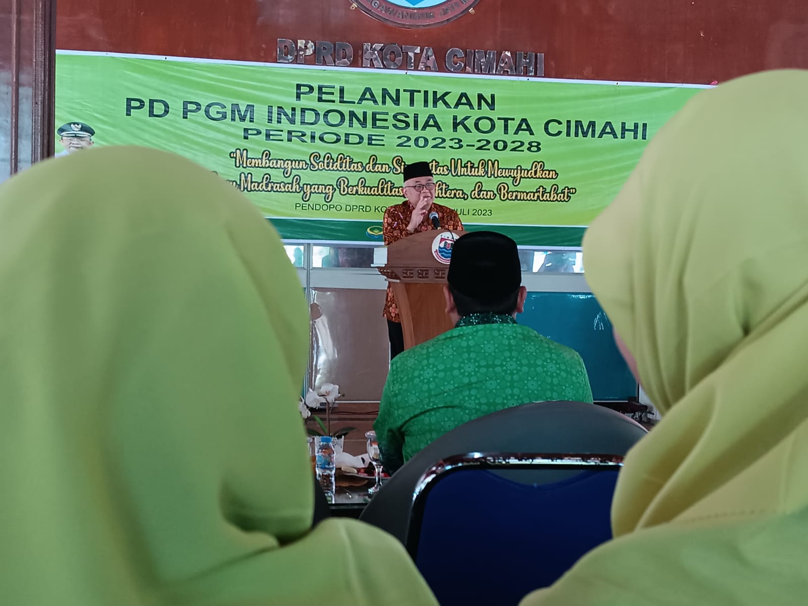 Ketua DPRD Cimahi Achmad Zulkarnain saat memberi sambutan dalam acara pelantikan PD PGM Kota Cimahi di Pendopo, Kamis (20/7)