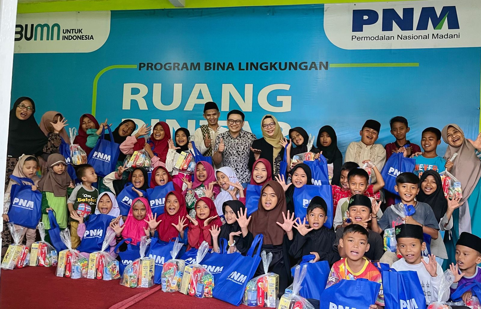 PT PNM Cabang Bandung Sukses Dirikan Ruang Pintar di Kampung Sapan Rancatunjung