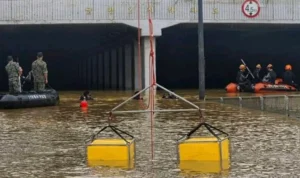 Penyelamat di Korea Selatan Membawa Delapan Mayat dari Terowongan yang Terendam Banjir