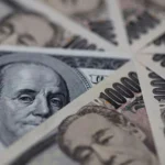 US Dollar Weakens Despite Solid Labor and Services Sector Data