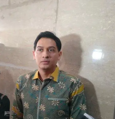 Aktor Terkenal Lucky Hakim Jalani Pemeriksaan Polisi Terkait Pondok Pesantren Al Zaytun