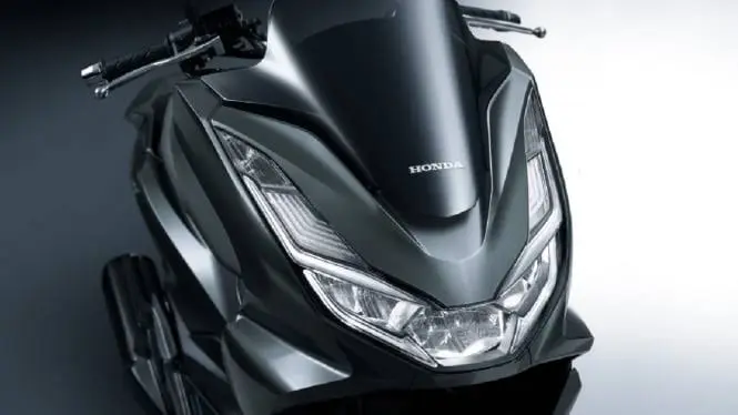 Honda PCX Premium 2023 175cc, Desain Elegan Keren Saat di Jalanan!