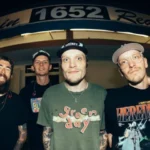 Rincian harga war tiket Neck Deep surabaya jakarta 2023