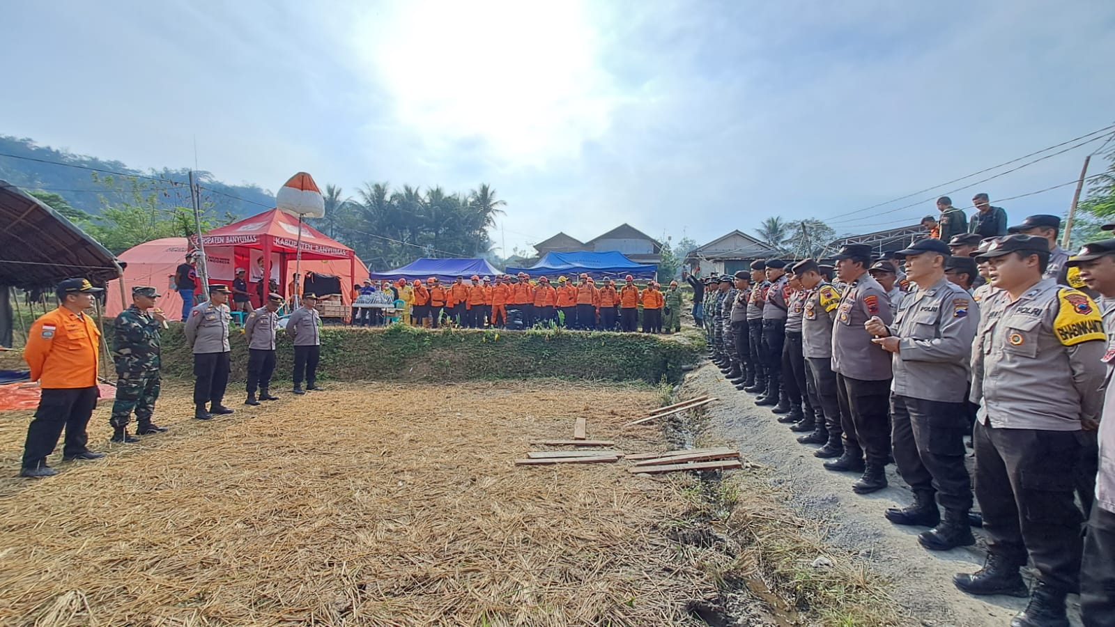 Evakuasi 8 Pekerja Pertambangan Emas Rakyat Ajibarang Terus Berjalan Atau Berhenti?