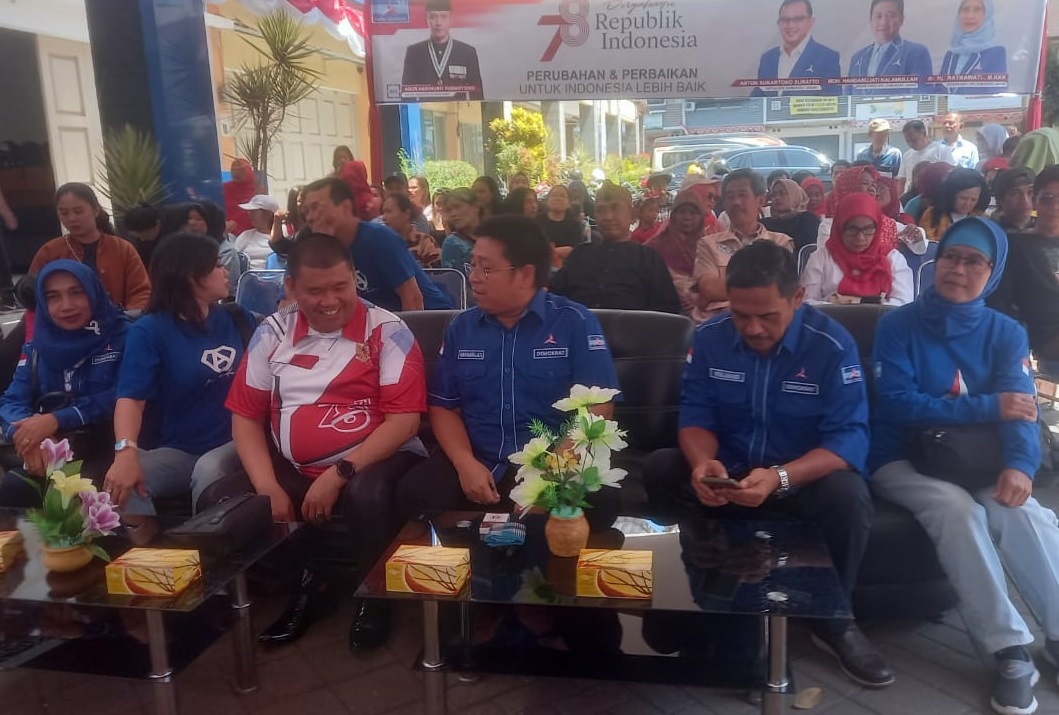 DPD Partai Demokrat bersama warga menggelar berbagai macam lomba untuk memeriahkan kemerdekaan Republik Indonesia yang ke-78