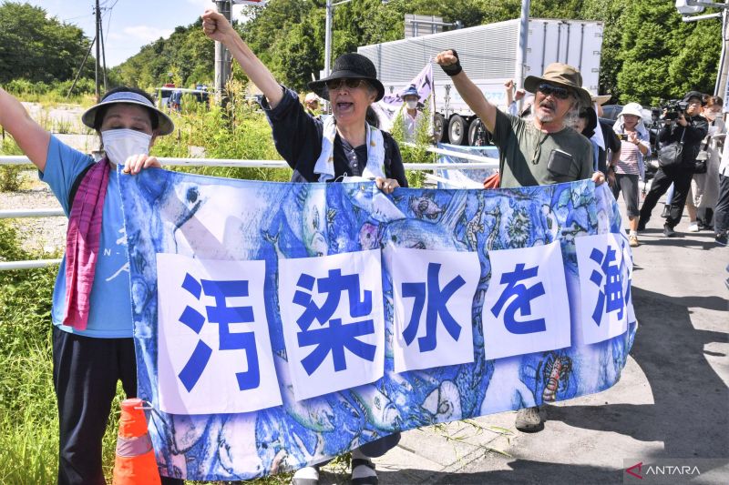 Anti Japan Sentiment Rises in China Over Nuclear Power Plant Water Release