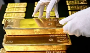 Gold Slumps After Fitch Cuts US Government Credit Rating