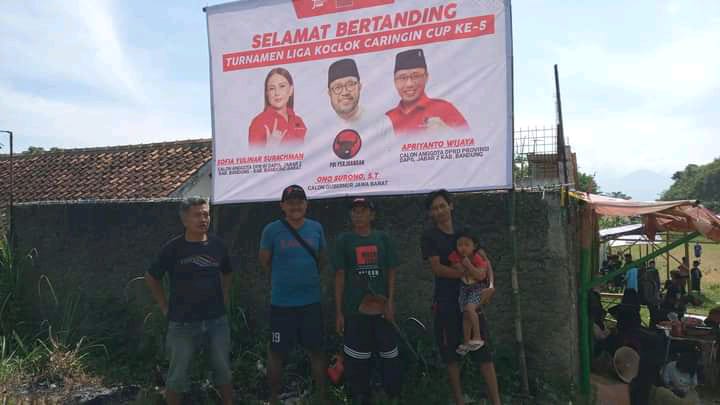 Banner dan Bendera PDI-P di Baleendah, Kabupaten Bandung, Jawa Barat, dikabarkan hilang / Istimewa