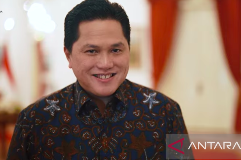 Menteri Kabinet Indonesia Maju, termasuk Menteri BUMN Erick Thohir serta Menteri Keuangan Sri Mulyani, mengajak publik untuk menikmati peringatan HUT RI yang digelar di Istana Kepresidenan, Jakarta. (ANTARA)