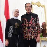 Acara peringatan Hari Ulang Tahun Kemerdekaan Indonesia yang ke-18 berlangsung meriah dengan penampilan istimewa dari penyanyi berbakat, Putri Ariani.