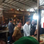 Tinjau Pasar Parungkuda Sukabumi, Jokowi Sebut Inflasi Turun ke 3 Persen