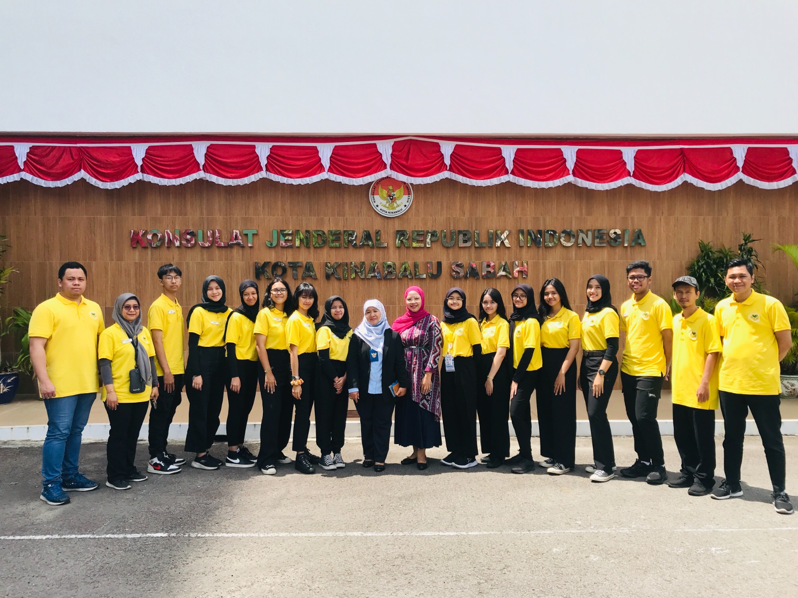 Singapura-Malaysia Tertarik Program Global Contributor SMA Cakra Buana Depok