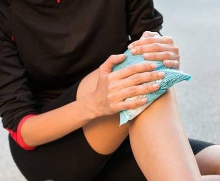 Cara Mengatasi Lutut Bengkak Dengan Pengobatan yang Efektif!