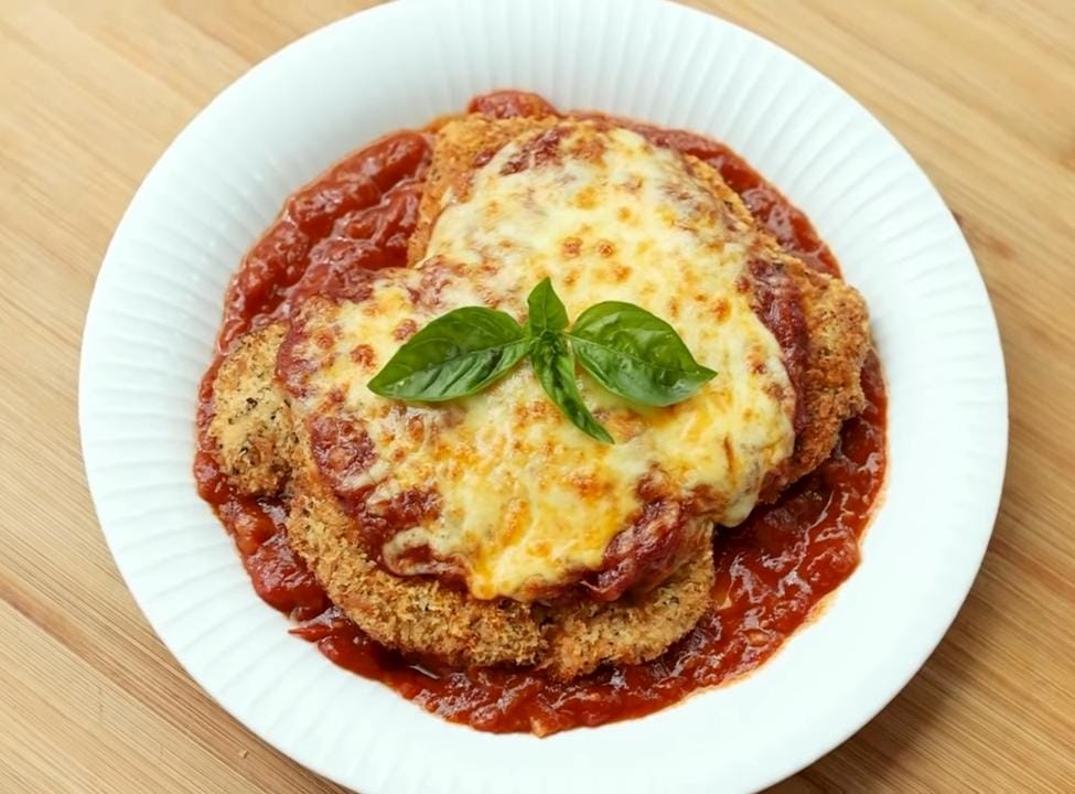 Gurih dan Wangi! Resep Ayam Goreng Italia: Chicken Parmigiana